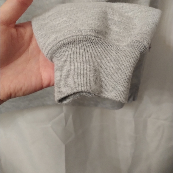 🐭😺Tom & Jerry sweaters - Picture 5 of 7